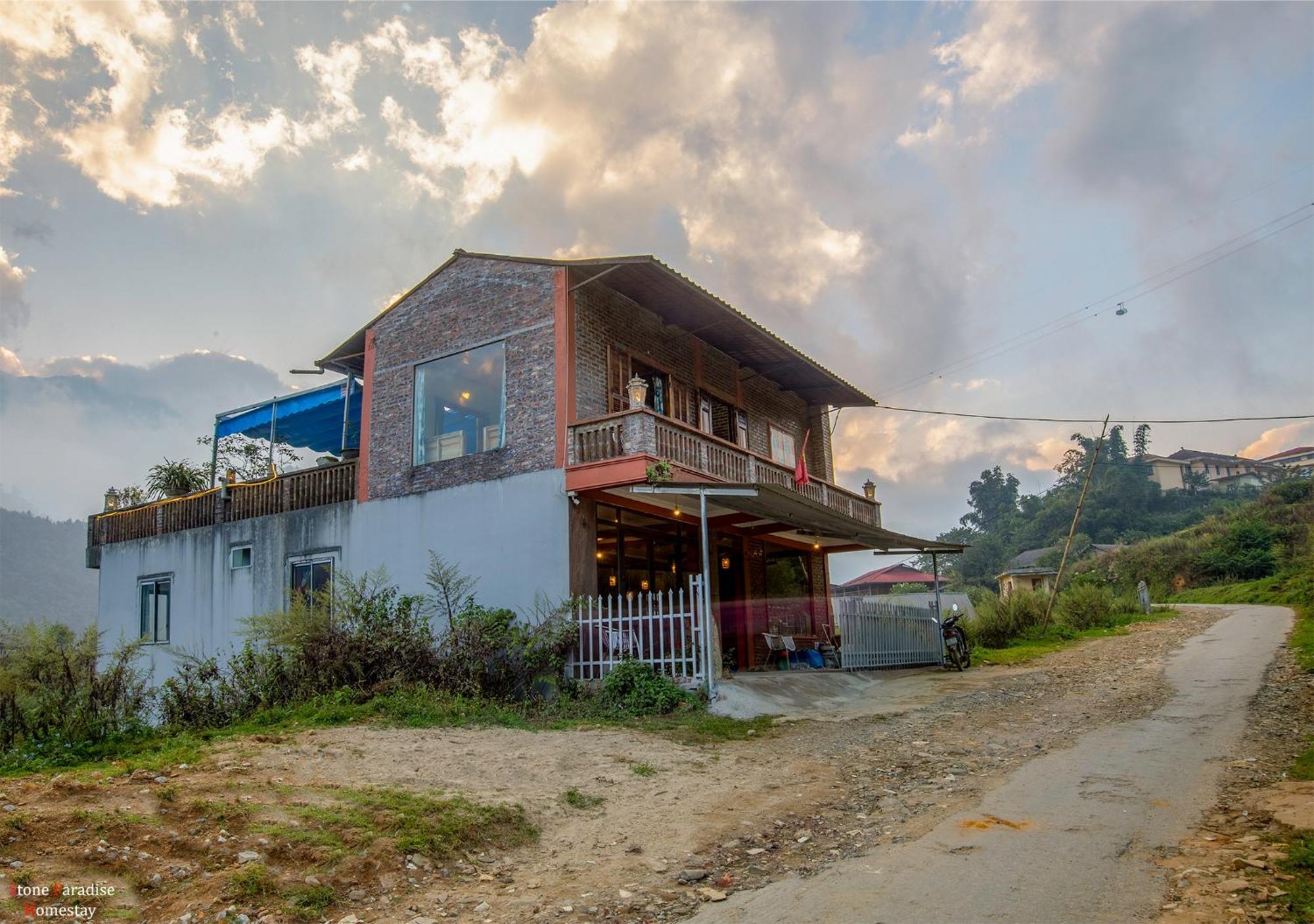 Stone Paradise Homestay Sa Pa Esterno foto